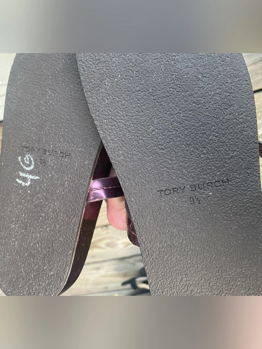 TORY BURCH- “Miller Cloud” Purple Metallic Mirror Logo Thong Sandals